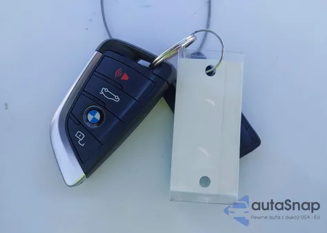 2022 BMW 430I xDrive z USA, uszkodzony, nr VIN WBA43AT00NCH76113